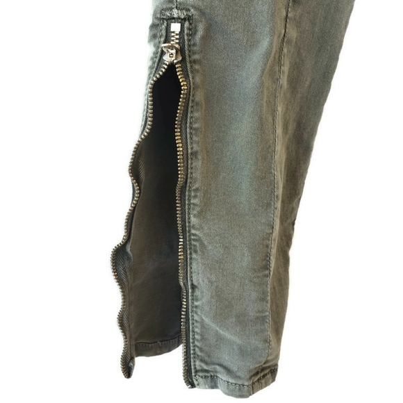 J Brand Houlihan Cargo Pants Vintage Olive Green Size: 27 Ankle zip - Picture 6 of 7